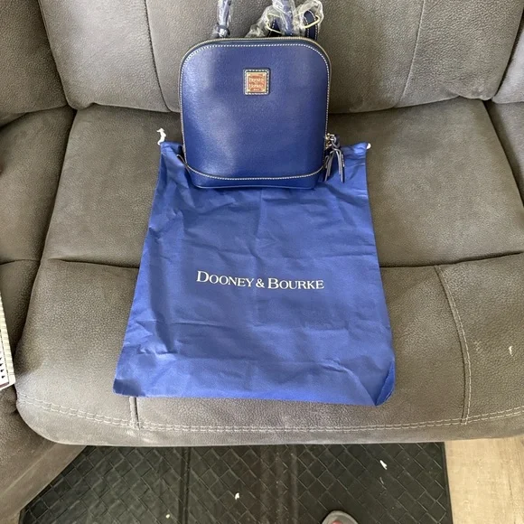 Dooney & Bourke Small Navy Blue Zipper Backpack MSRP $278.00 NWT - Picture 2 of 10